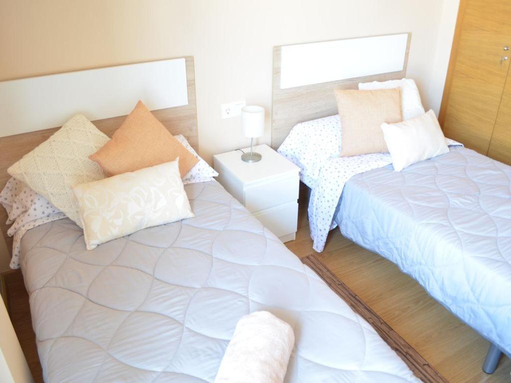 Espectacular Chalet Adosado Para Vacaciones En Panoramica Golf Sant Jordi エクステリア 写真